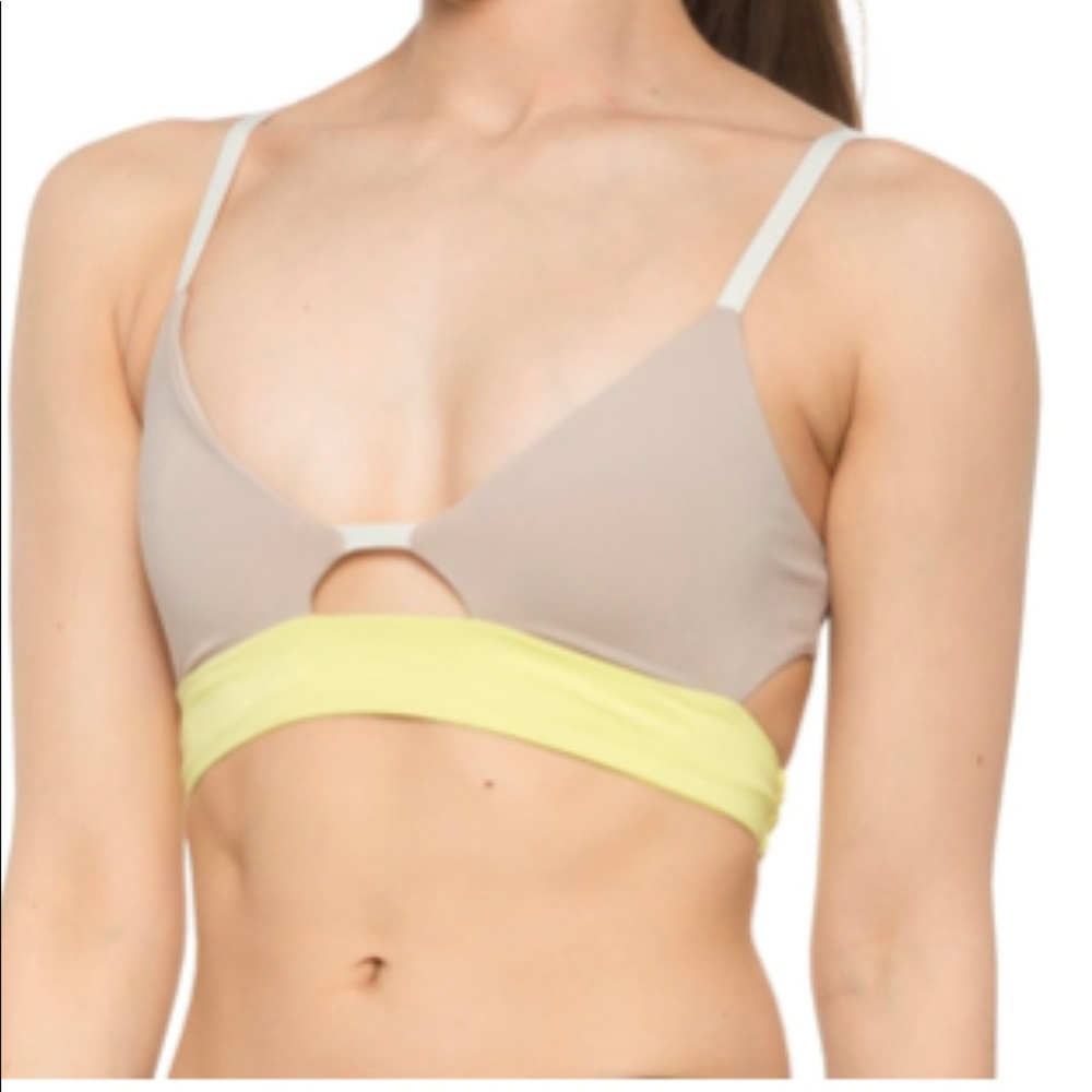 Tavik Juliet Color block Bikini Top. Women’s size XS. NWT
